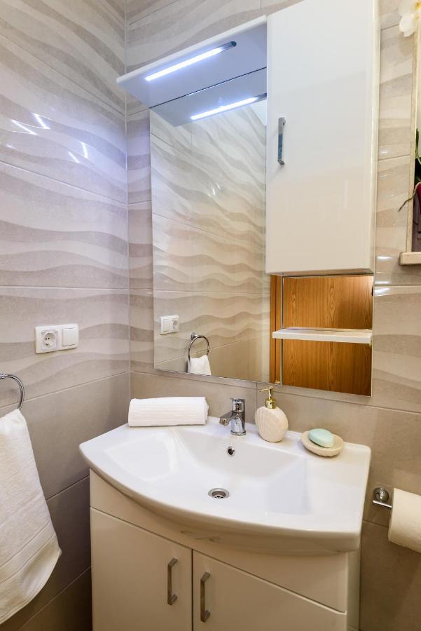 Apartman Ana, Metkovic Luaran gambar