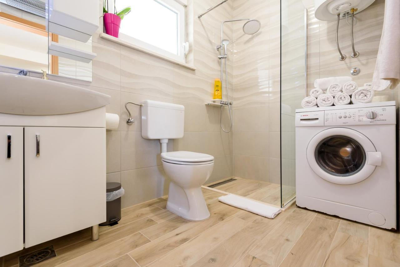Apartman Ana, Metkovic Luaran gambar